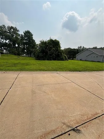 $39,500 | 2607 Ashmat Lane, St. Joseph, MO 64506