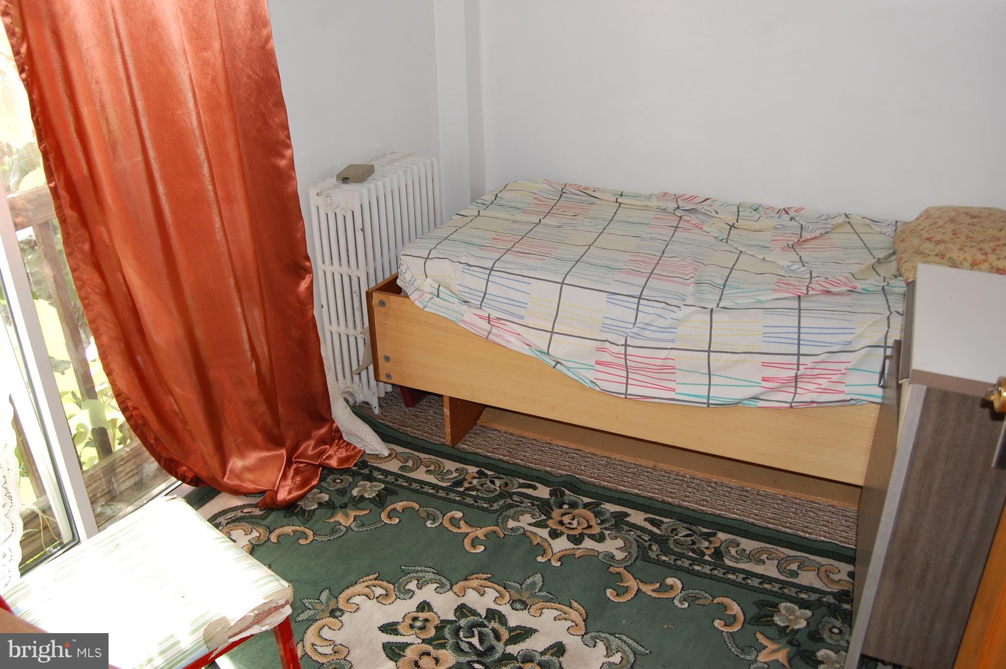 8900 Adelphi Road Adelphi, MD 20783 - Photo 21 of 23 Bedroom in main level addition