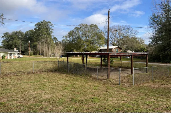 $144,900 | 2587 Isabell Lane, Silsbee, TX 77656