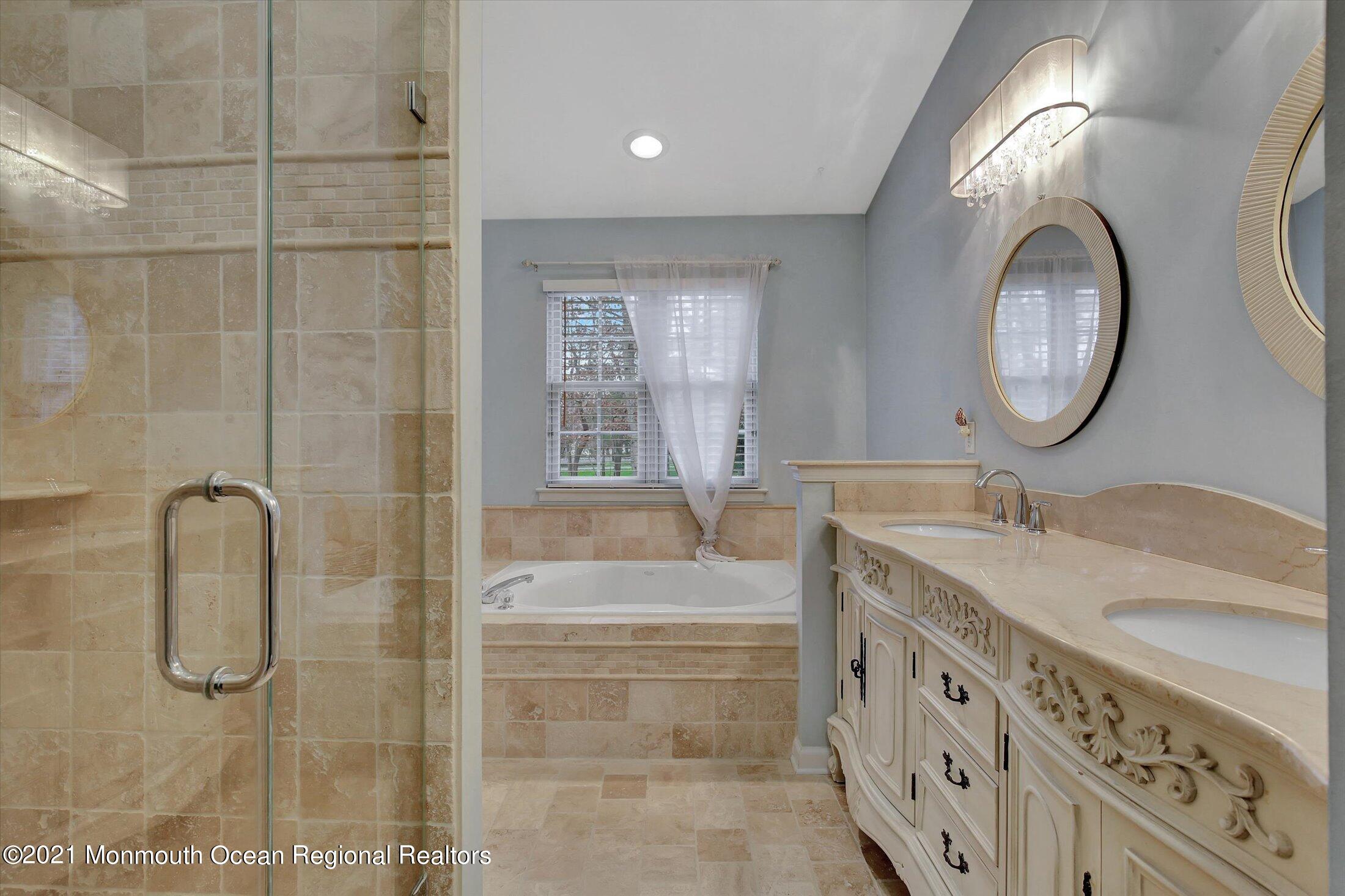 6 Congressional Road Jackson, NJ 08527 - Photo 26 of 52 26-Master Bathroom