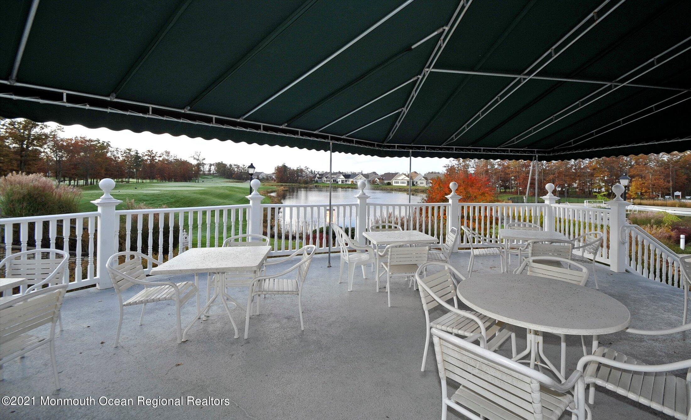6 Congressional Road Jackson, NJ 08527 - Photo 50 of 52 50-Snack Deck