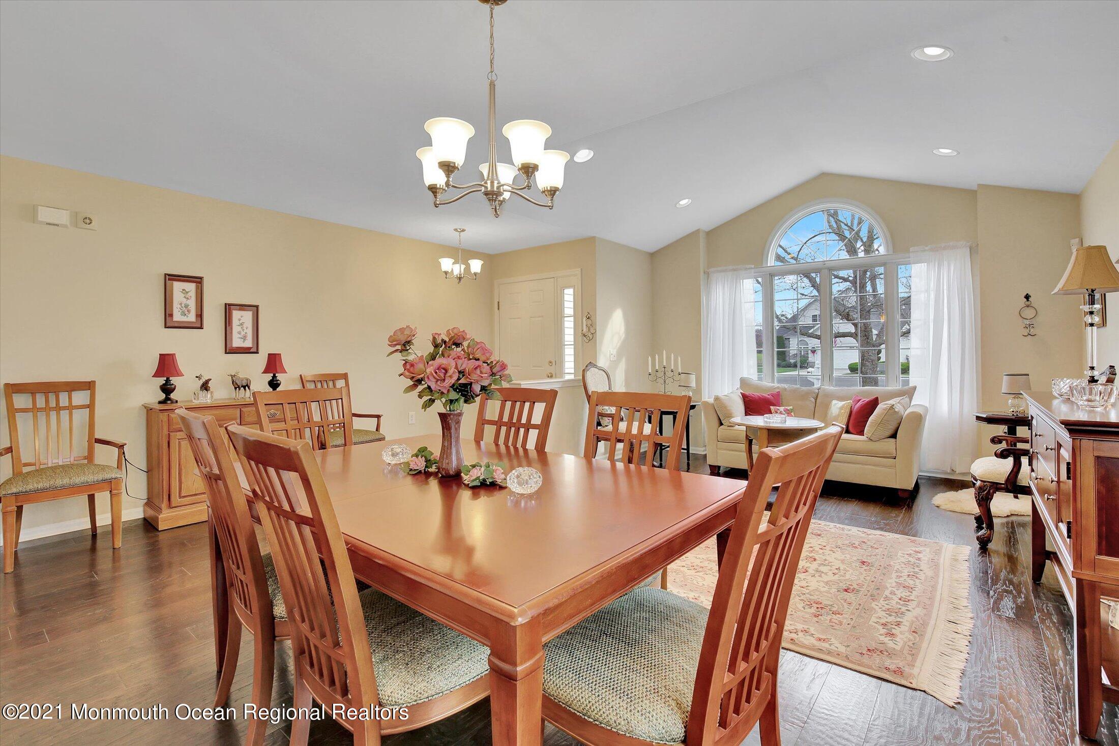 6 Congressional Road Jackson, NJ 08527 - Photo 10 of 52 10-Living_Dining Room
