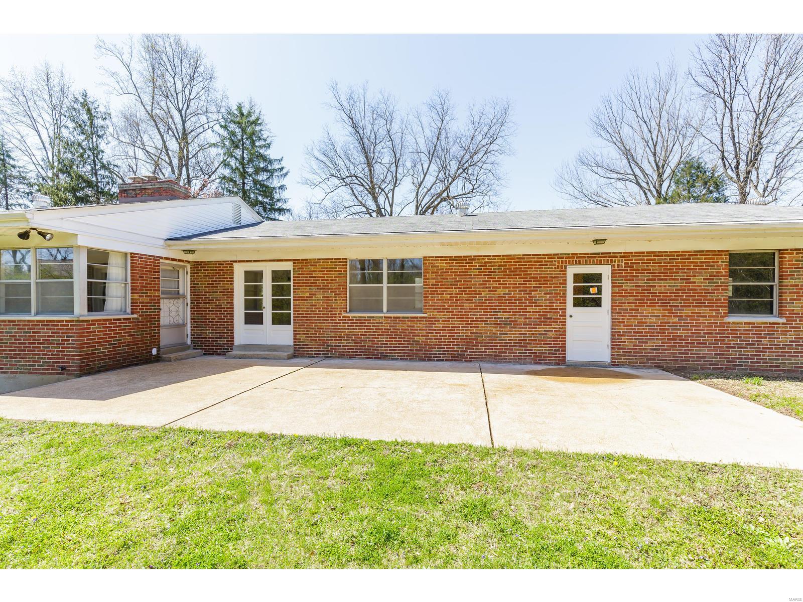 1231 Stein Road St. Louis, MO 63135 - Photo 20 of 24 Gallery Image 20