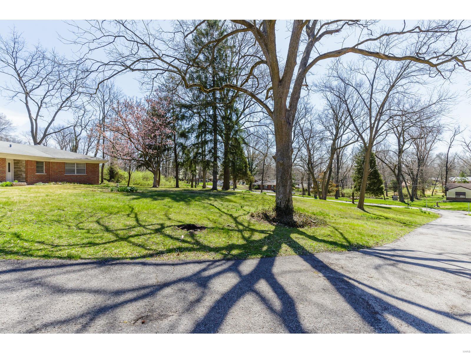1231 Stein Road St. Louis, MO 63135 - Photo 22 of 24 Gallery Image 22