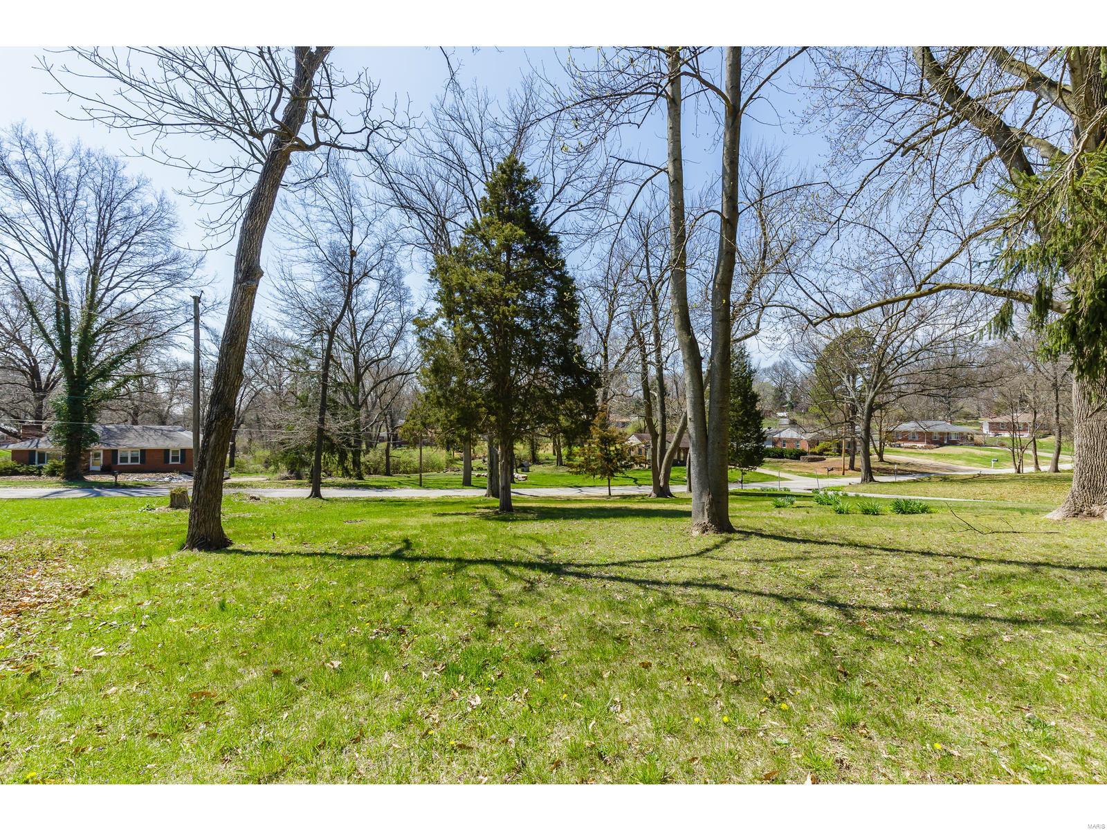 1231 Stein Road St. Louis, MO 63135 - Photo 23 of 24 Gallery Image 23