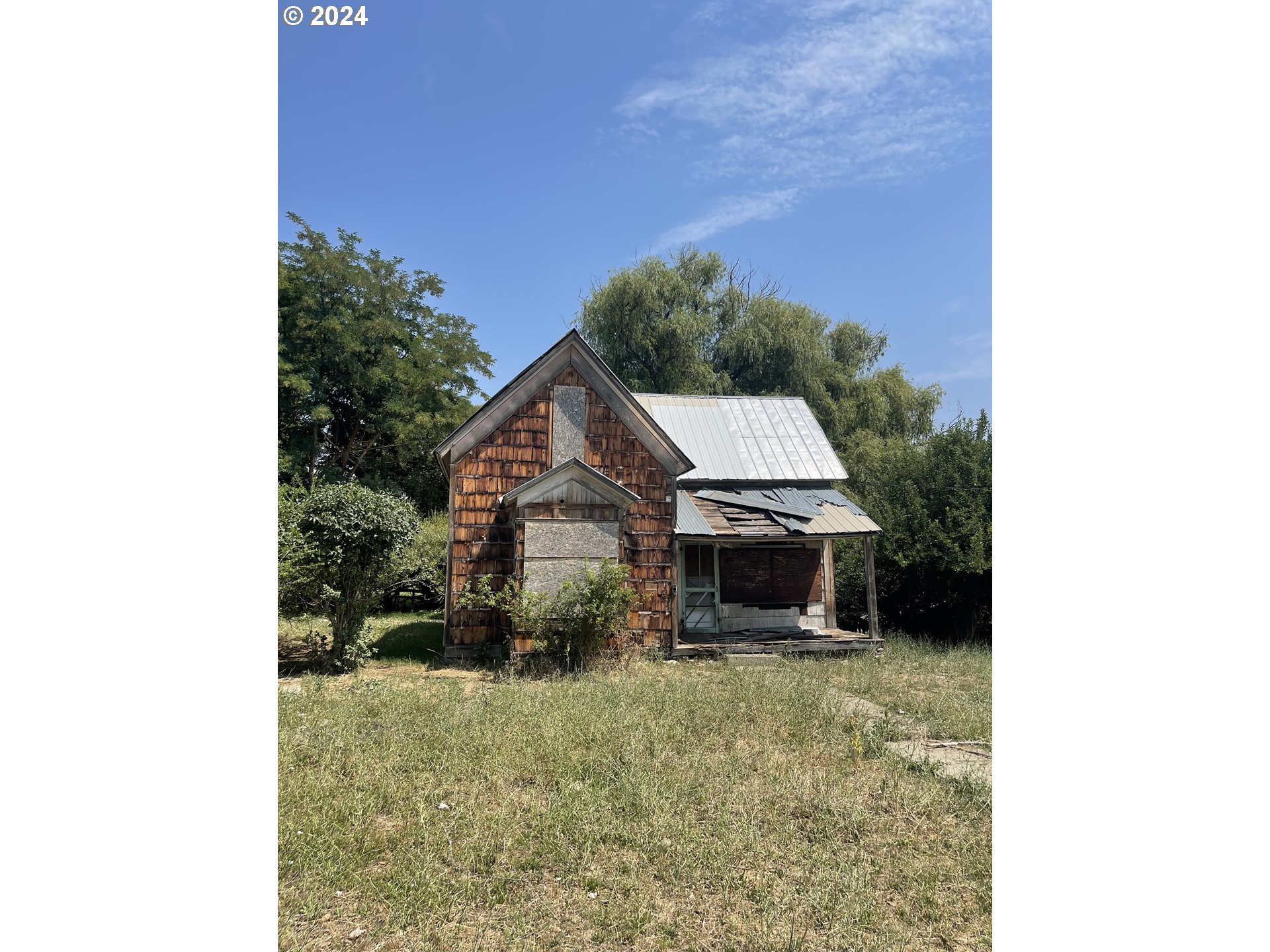 Cornucopia Highway Halfway, OR 97834 - Photo 13 of 13 a view of a house with a yard
