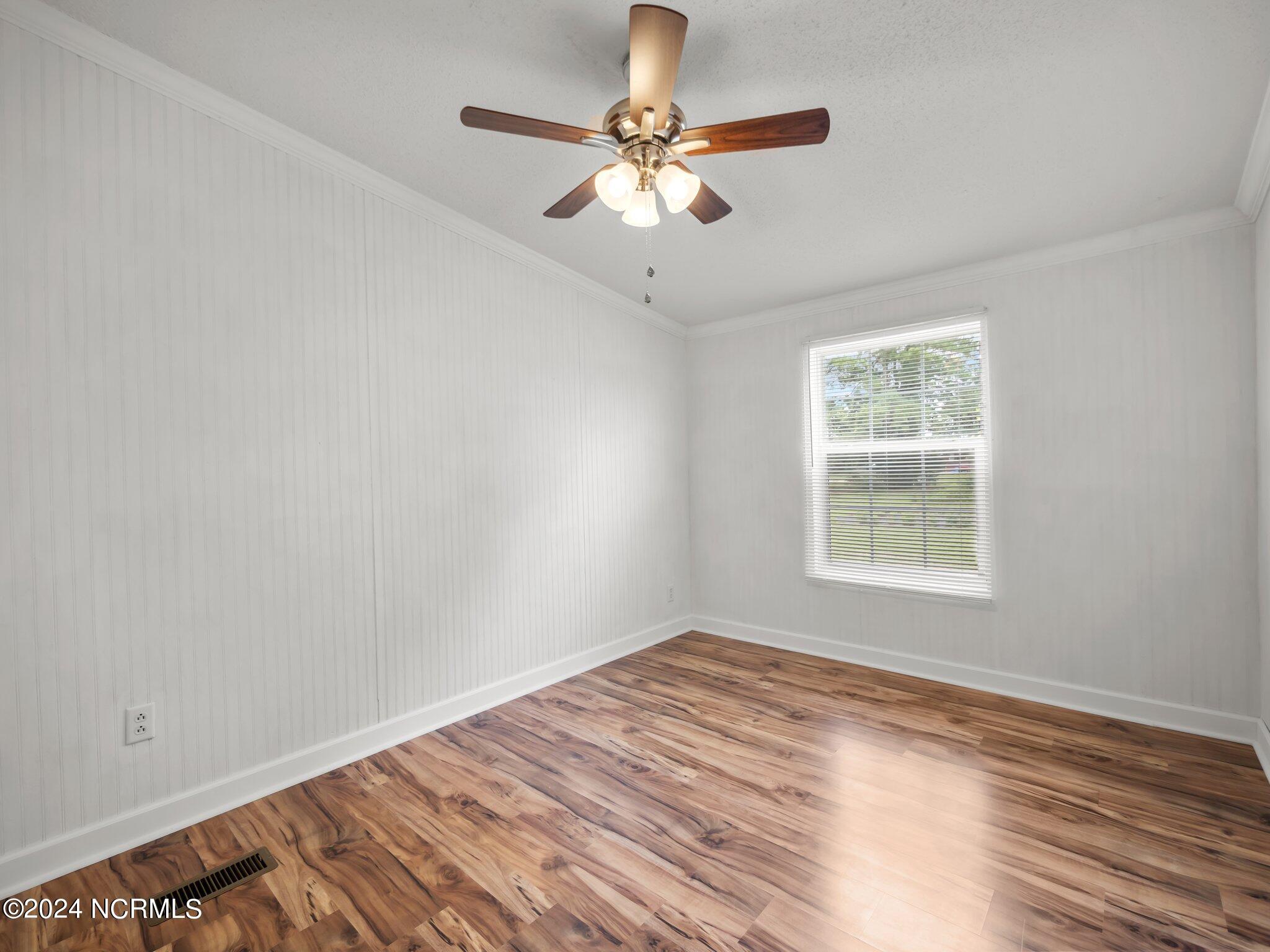 234 Haw Branch Road Richlands, NC 28574 - Photo 23 of 46 20-web-or-mls-P8057775