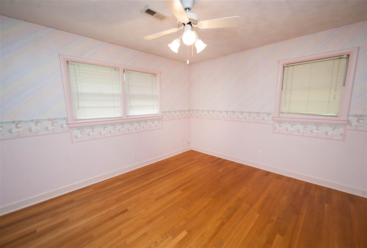2274 John Dodd Road Wellford, SC 29385 - Photo 16 of 22 Bedroom