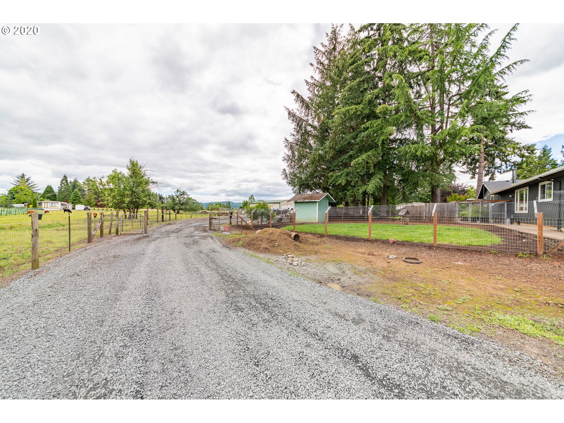 33453 Tate Road Creswell, OR 97426 - Photo 17 of 30