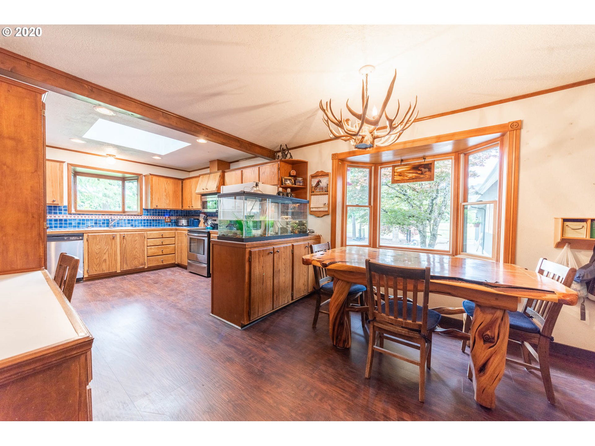33453 Tate Road Creswell, OR 97426 - Photo 3 of 30