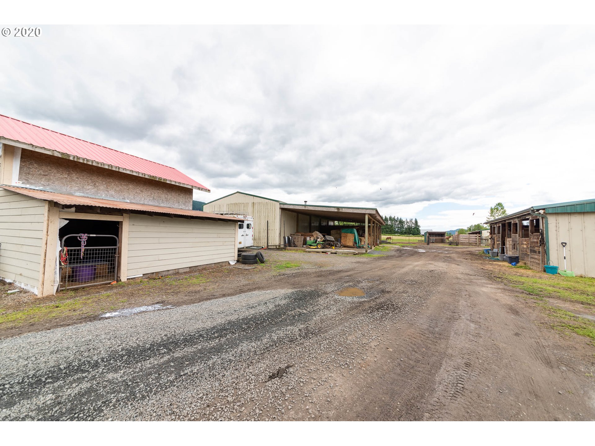 33453 Tate Road Creswell, OR 97426 - Photo 26 of 30