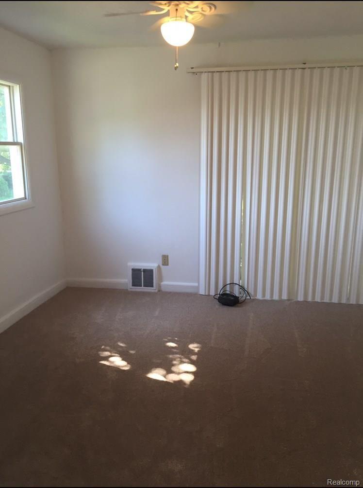 2844 North Custer Road Monroe, MI 48162 - Photo 11 of 21 Laura 10-31 2.jpg