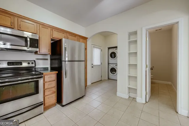 $2,400 | 175 Arch Street, Athens, GA 30601