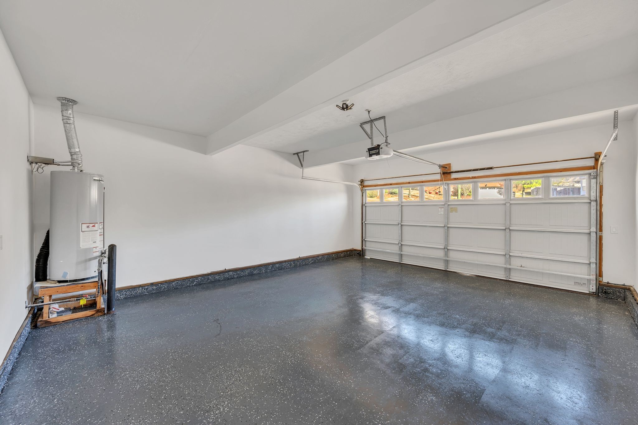 253 Burgandy Hill Road Nashville, TN 37211 - Photo 24 of 28 a view of a garage