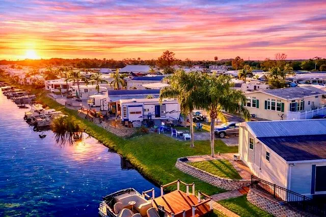 $99,500 | 7950 West W Highway, Unit 75, Okeechobee, FL 34974