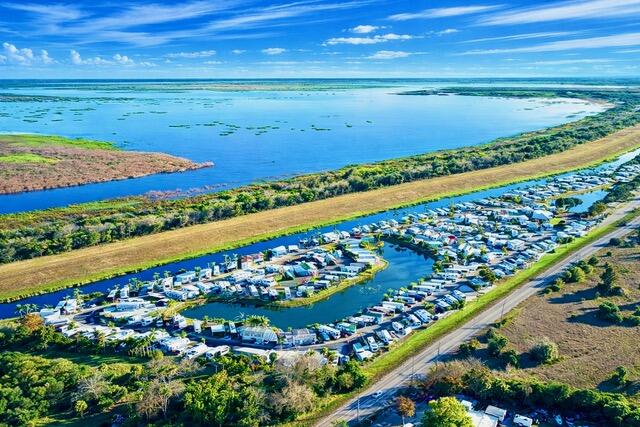 7950 West W Highway, Unit 75 Okeechobee, FL 34974 - Photo 7 of 11