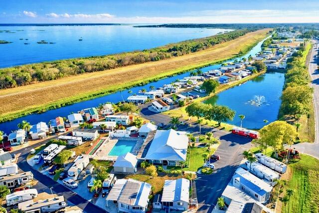 7950 West W Highway, Unit 75 Okeechobee, FL 34974 - Photo 8 of 11