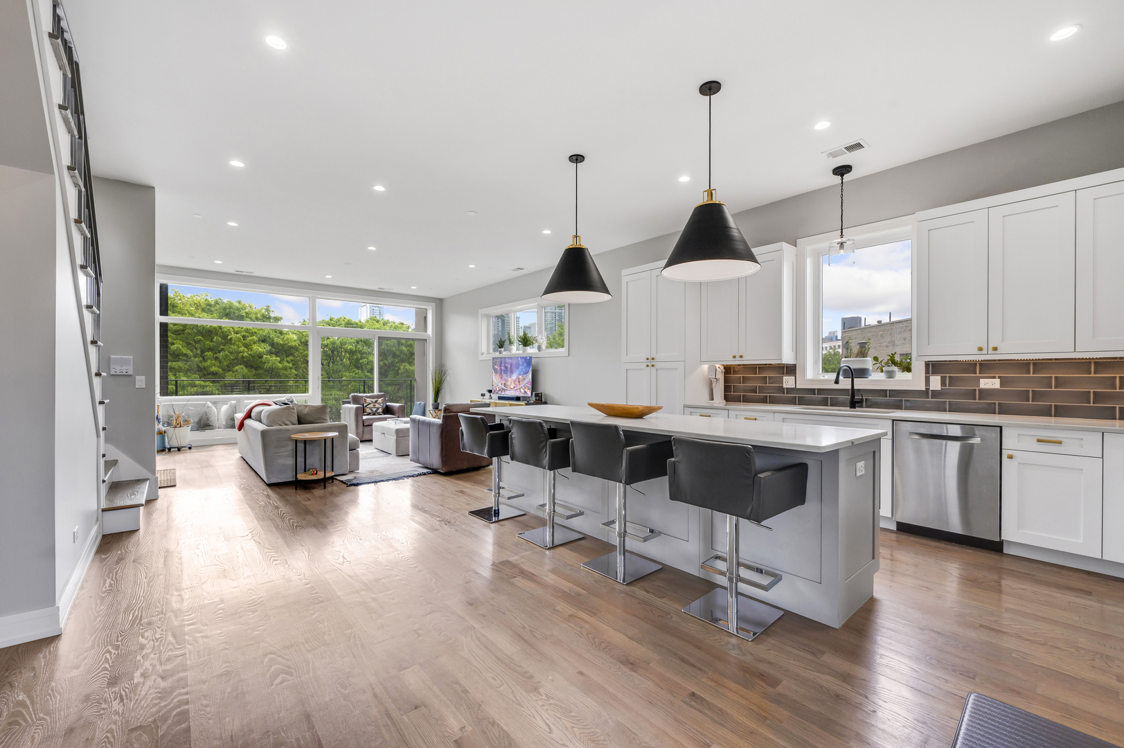 1310 North Cleveland Avenue, Unit 3 Chicago, IL 60610 - Photo 3 of 22 a kitchen with kitchen island granite countertop lots of counter top space