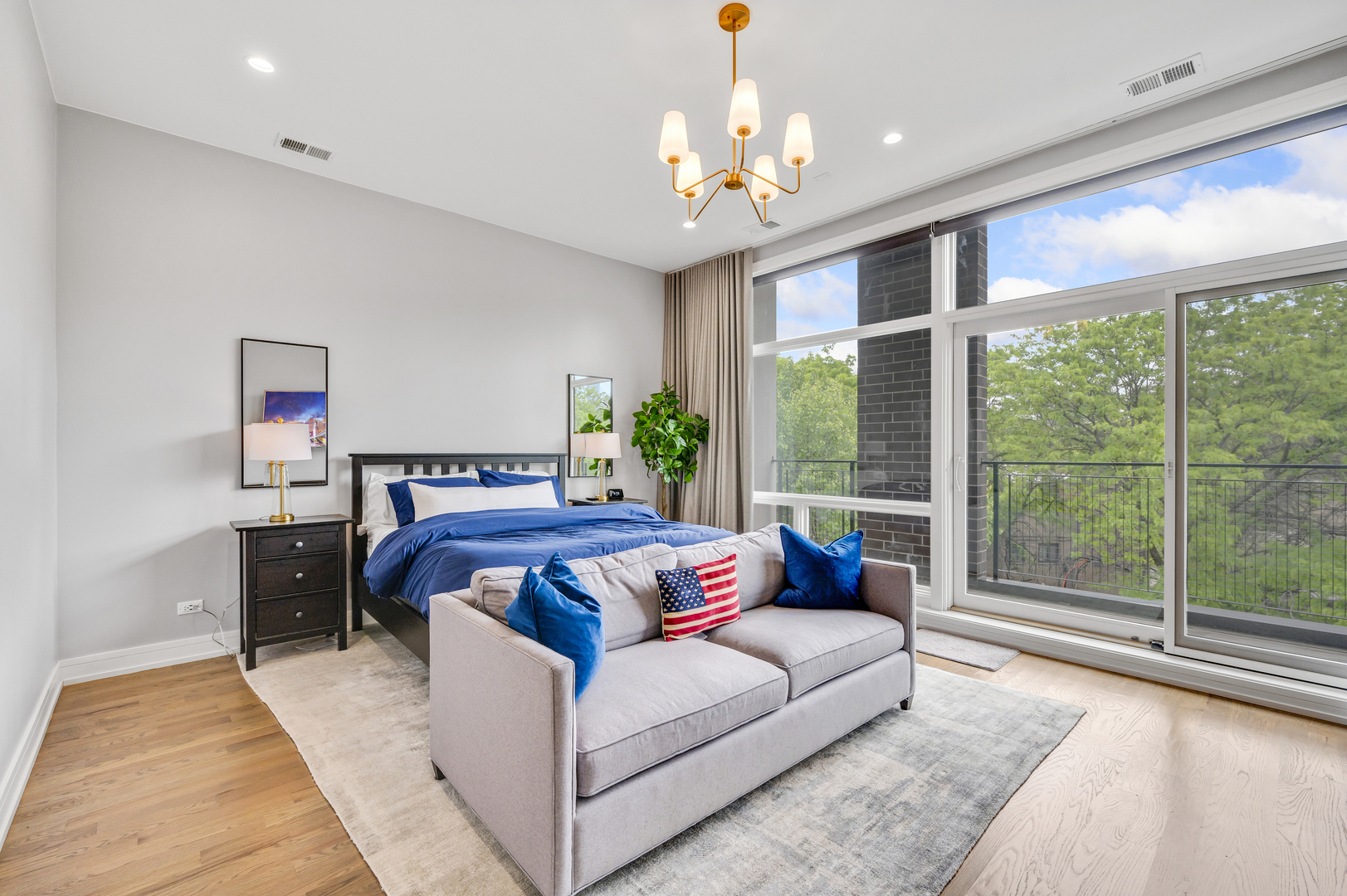1310 North Cleveland Avenue, Unit 3 Chicago, IL 60610 - Photo 9 of 22 a living room with furniture and a large window