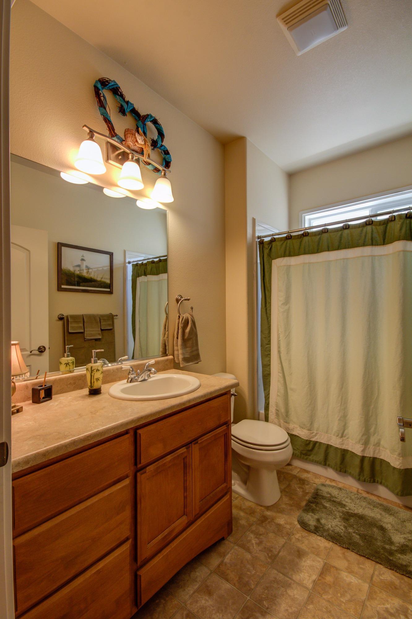 1132 Buck Point Street Central Point, OR 97502 - Photo 14 of 22 Additional Photo
