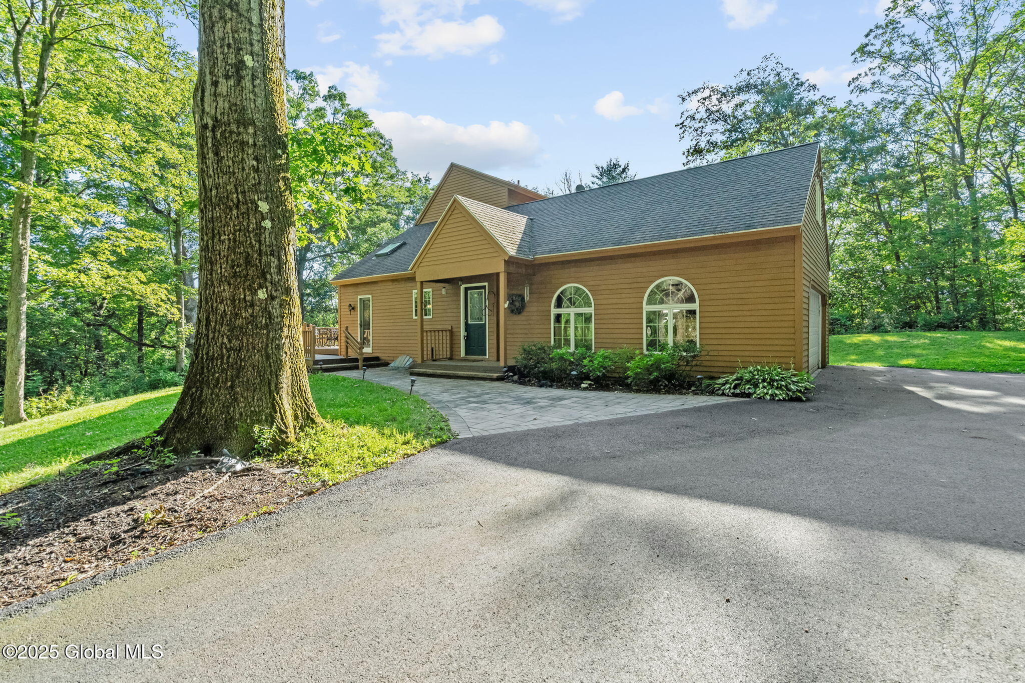 581 Rector Road Glenville, NY 12302 - Photo 4 of 71 2-web-or-mls-581-rector-rd