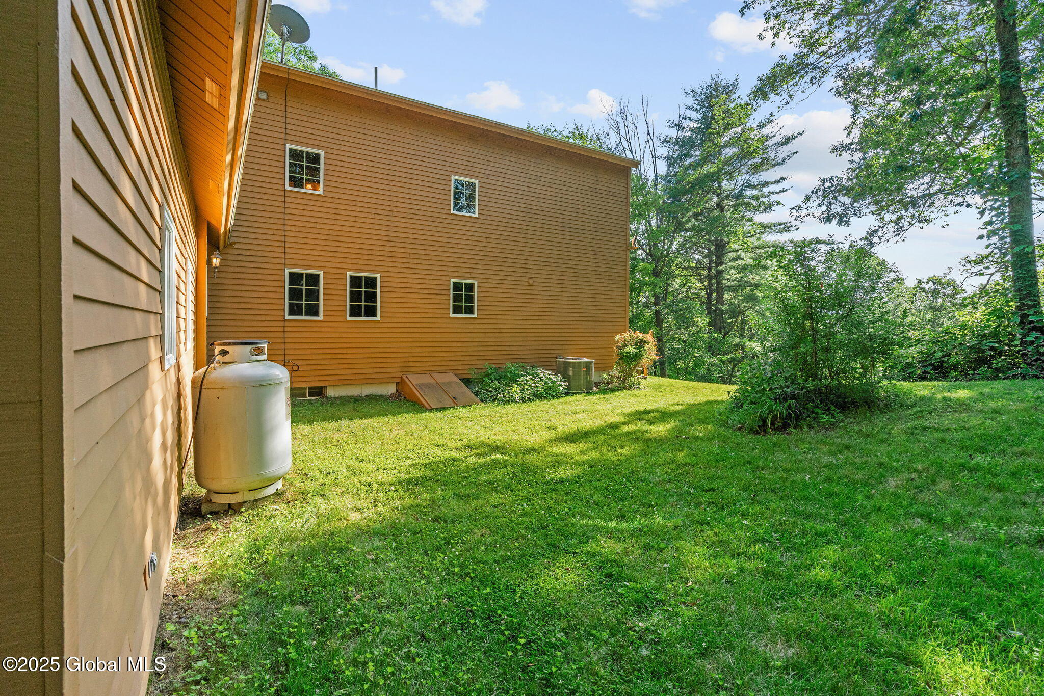 581 Rector Road Glenville, NY 12302 - Photo 60 of 71 6-web-or-mls-581-rector-rd