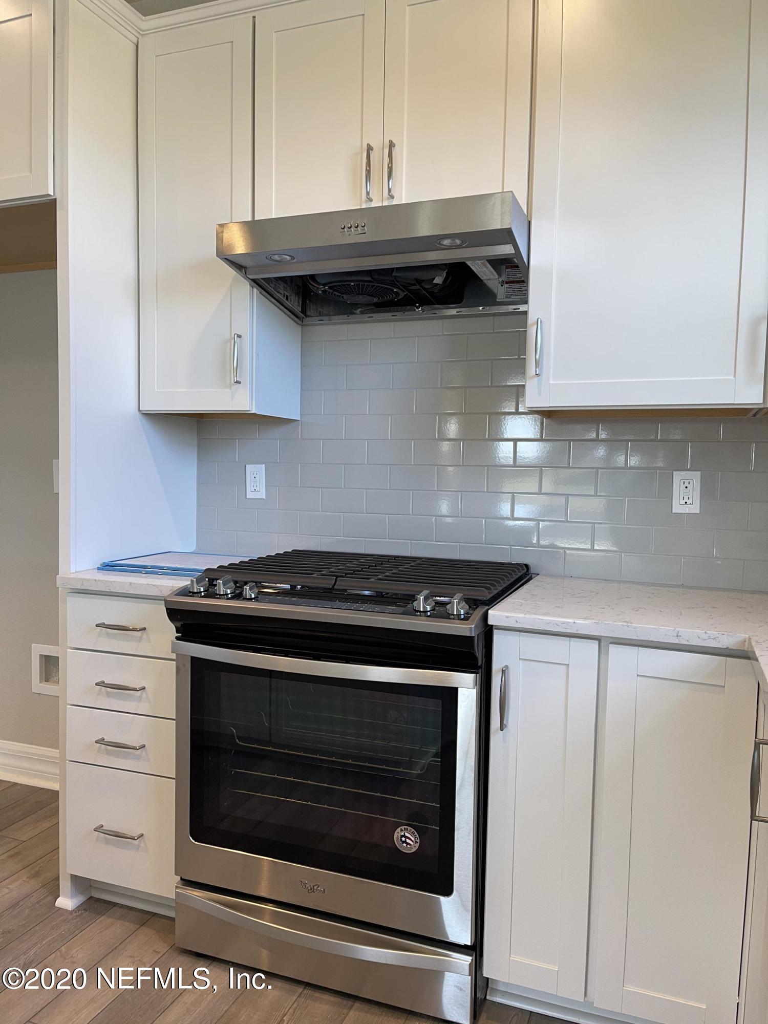 182 Rock Spring Loop St. Augustine, FL 32095 - Photo 5 of 9 Kitchen
