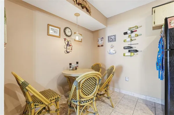 $182,000 | 1345 Pine Ridge Circle East, Unit A2, Tarpon Springs, FL 34688