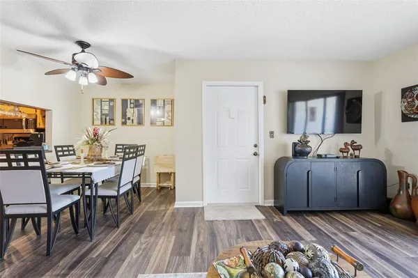 $182,000 | 1345 Pine Ridge Circle East, Unit A2, Tarpon Springs, FL 34688