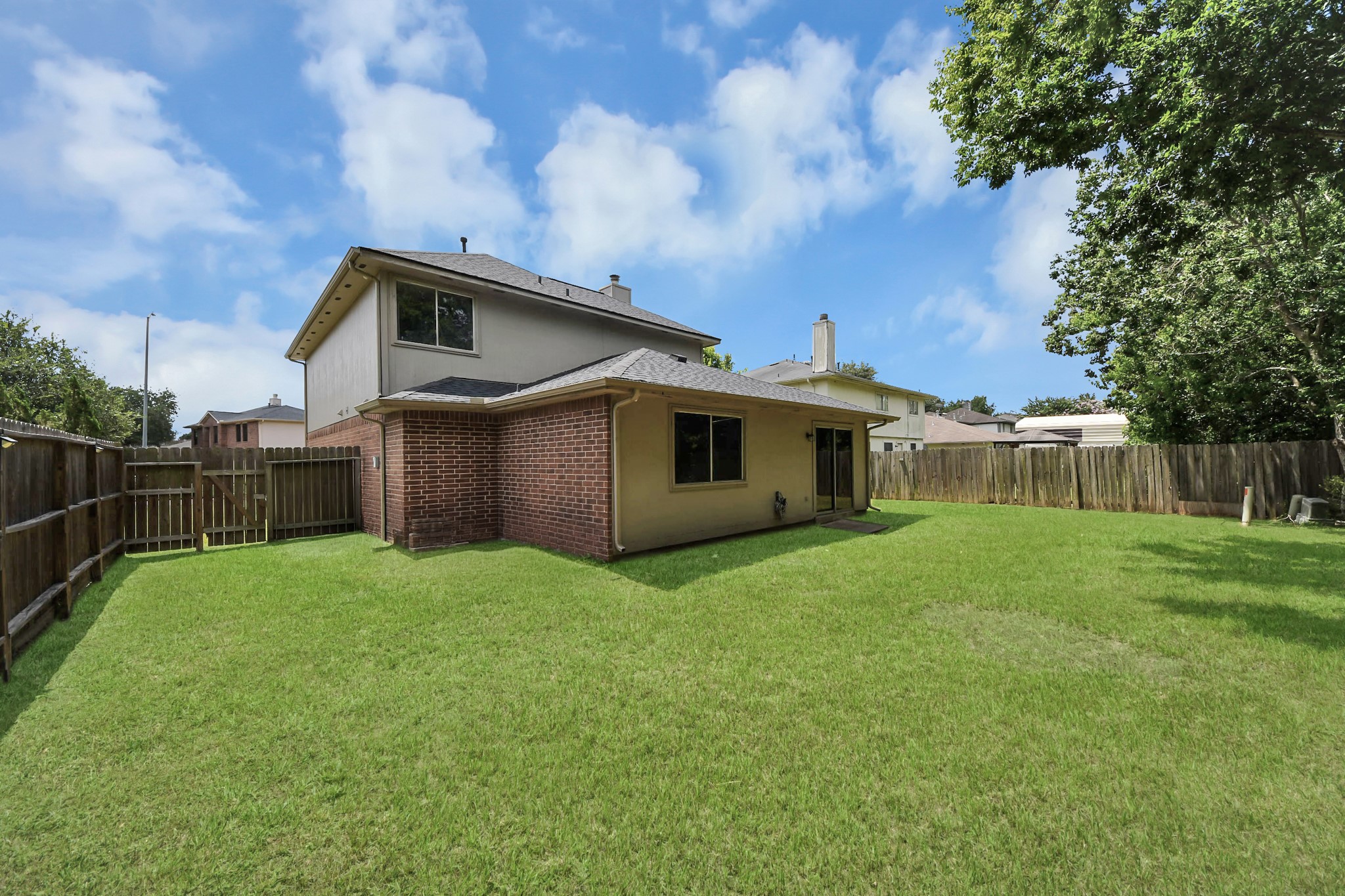16118 Bunker Ridge Road Houston, TX 77053 - Photo 33 of 41
