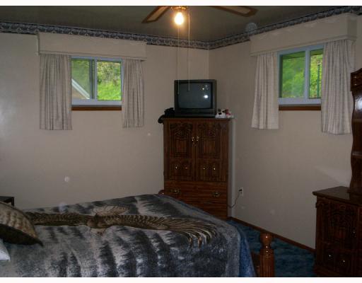 2512 Beaver Road Ambridge, PA 15003 - Photo 8 of 8 Master Bedroom.
