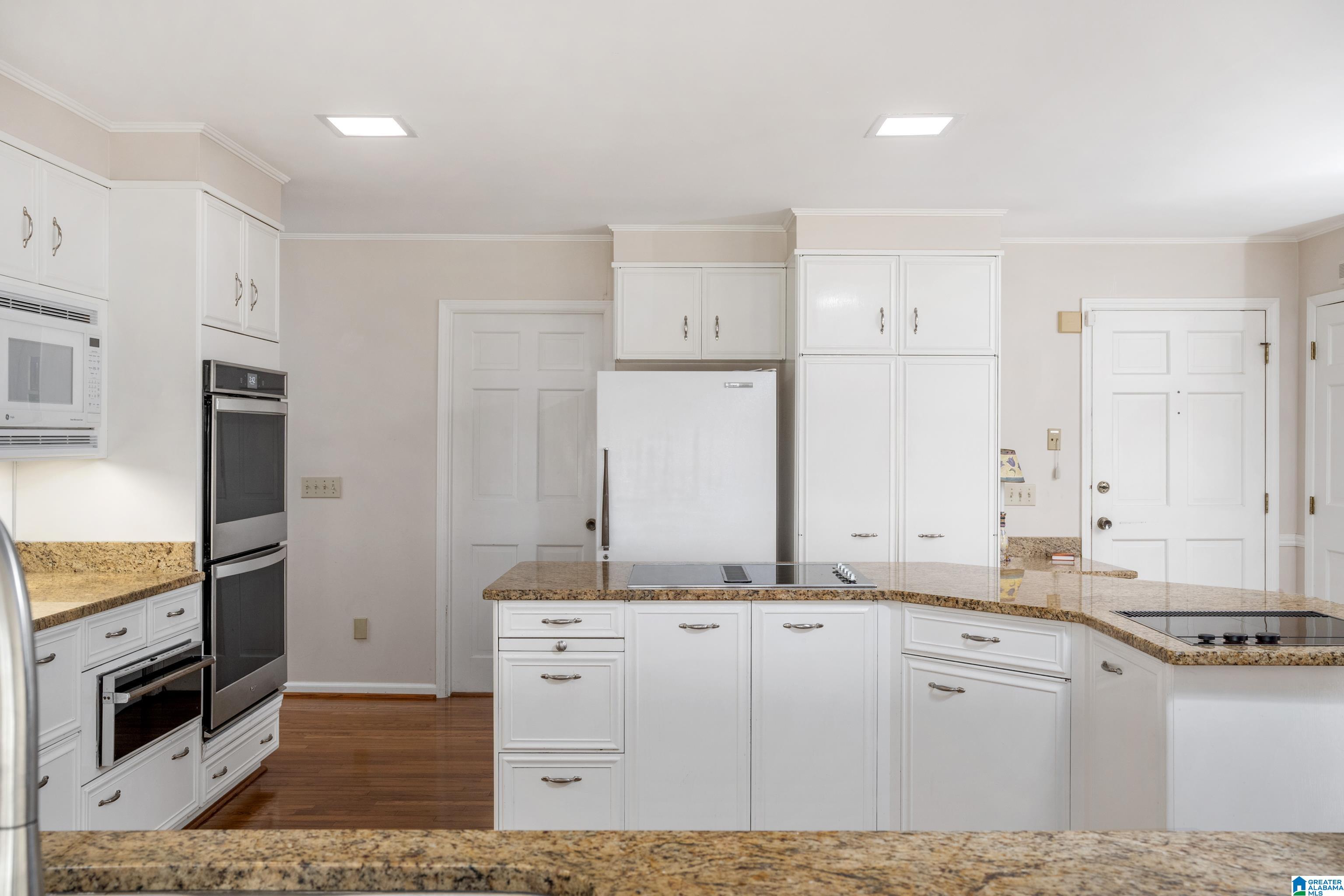 5382 Meadow Brook Road Birmingham, AL 35242 - Photo 23 of 49