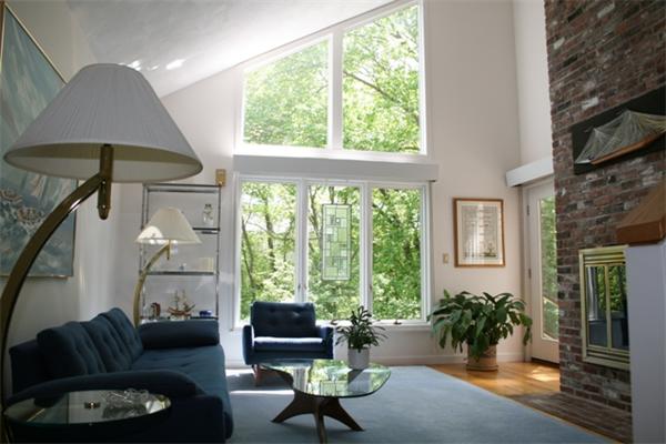 8 Pillings Pond Road Lynnfield, MA 01940 - Photo 3 of 16 Gallery Image 3