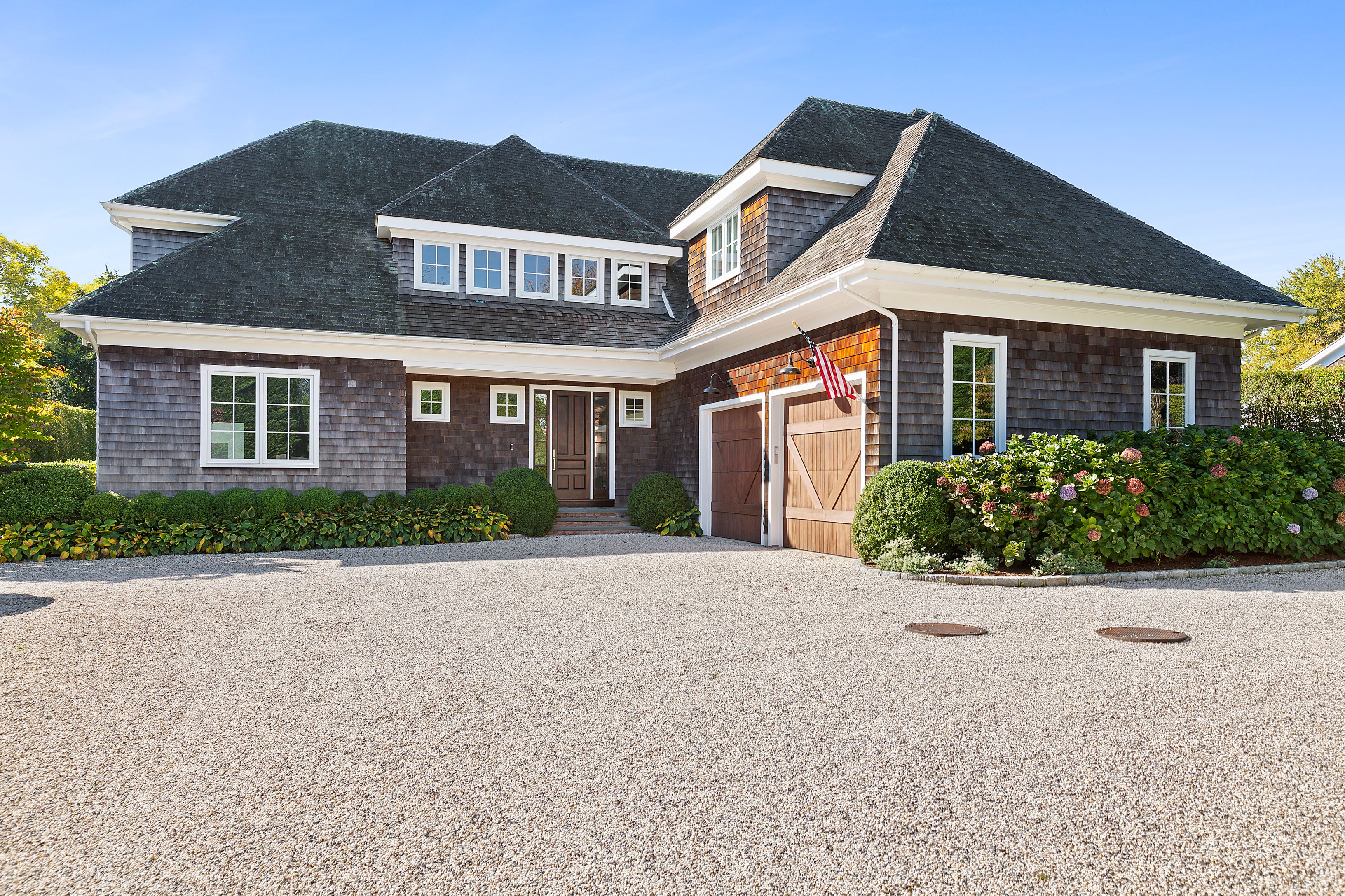 135 Hildreth Lane Bridgehampton, NY 11932 - Photo 3 of 36