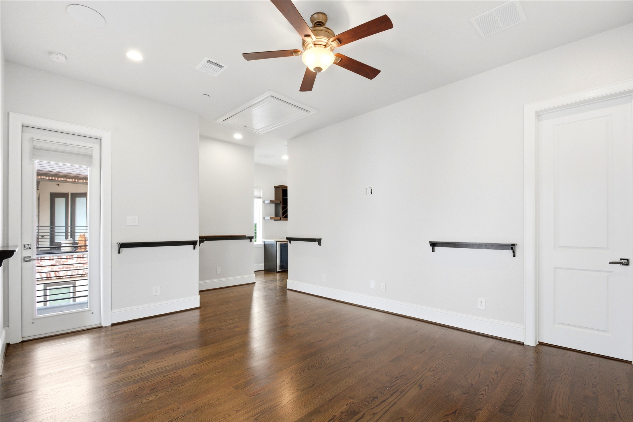 2119 Taft Street Houston, TX 77006 - Photo 23 of 50