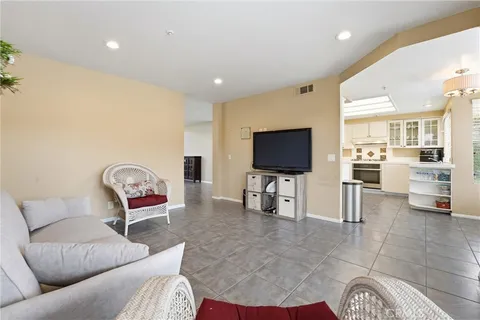 $1,799,999 | 6 Puerto Royal, San Clemente, CA 92672