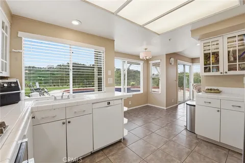 $1,799,999 | 6 Puerto Royal, San Clemente, CA 92672