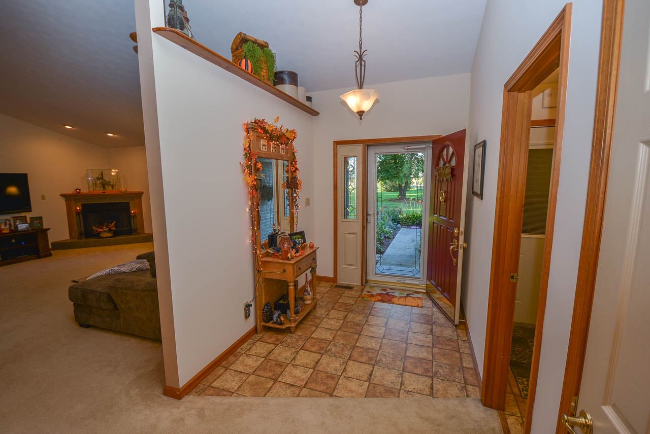 5301 East Inlow Springs Road Muncie, IN 47302 - Photo 13 of 36