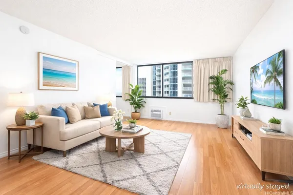 $375,000 | 1255 Nuuanu Avenue, Unit E1006, Honolulu, HI 96817