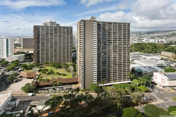 $375,000 | 1255 Nuuanu Avenue, Unit E1006, Honolulu, HI 96817