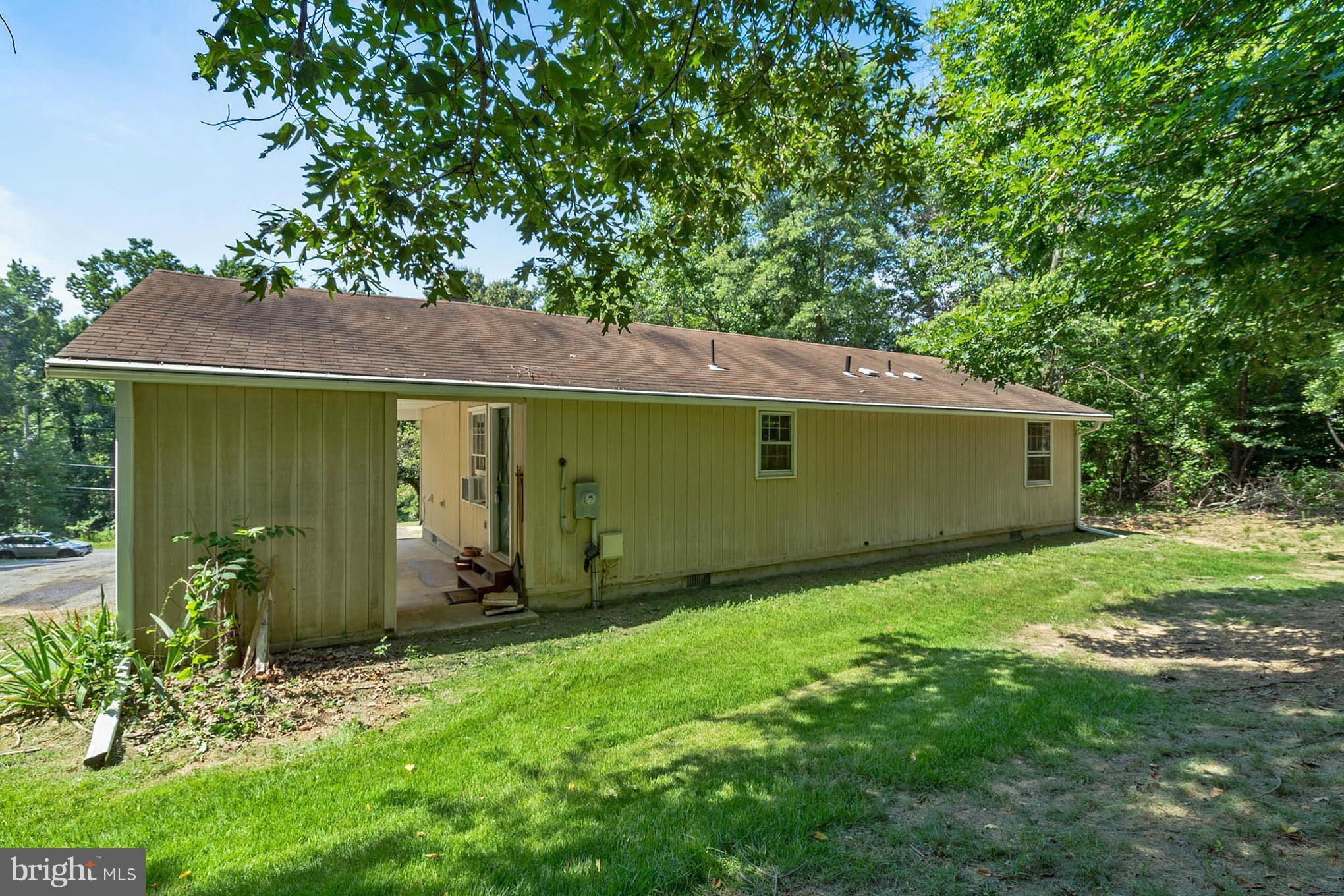 1612 Lee Road Fort Washington, MD 20744 - Photo 27 of 30 Exterior (Rear)