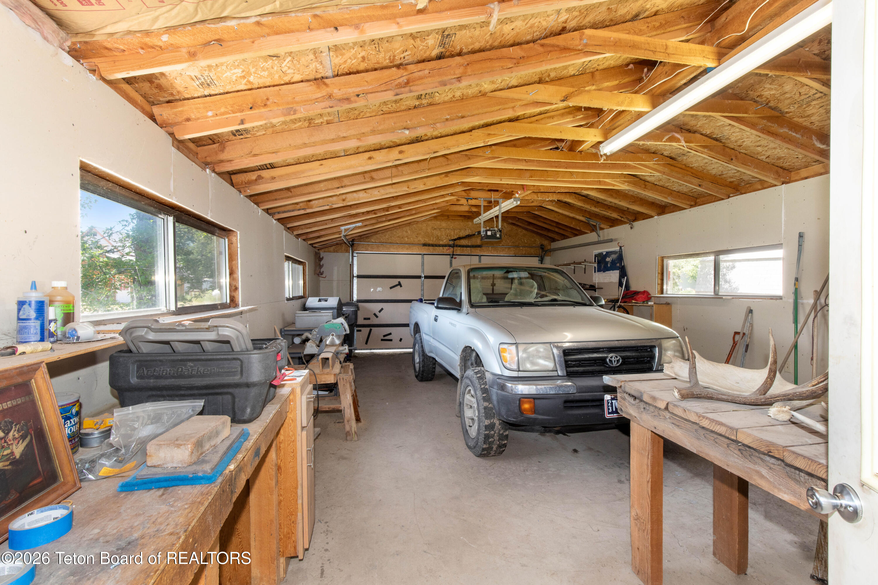 545 East Cottage Lane Alpine, WY 83128 - Photo 22 of 30 545 E Cottage Ln IMG_1349