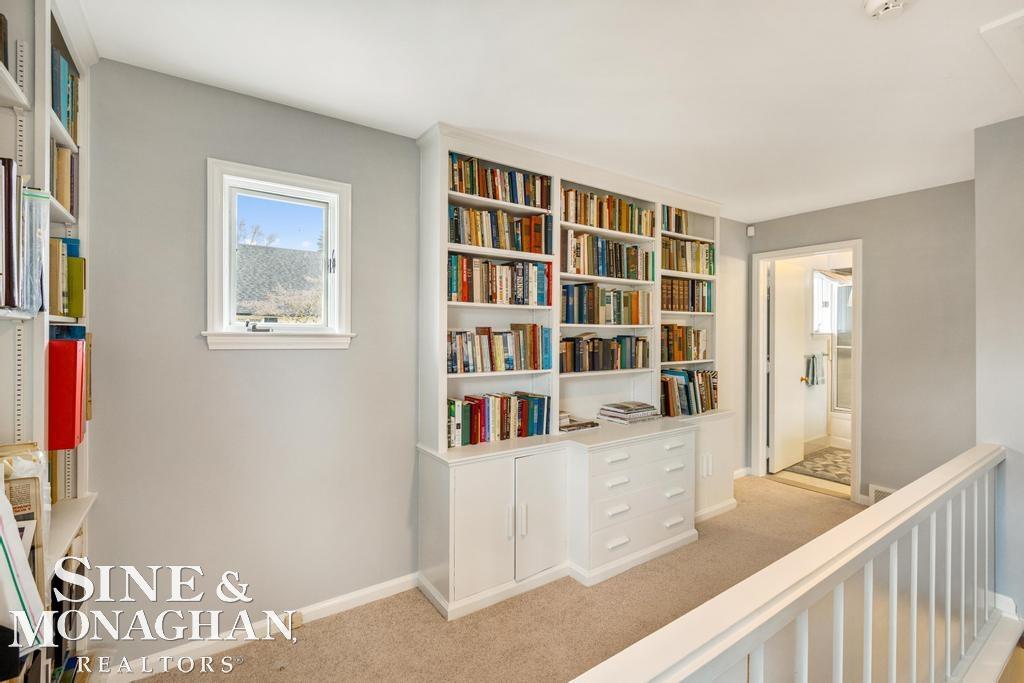 89 Handy Road Grosse Pointe, MI 48236 - Photo 19 of 41 50129691-c408522f-c243-4e47-8dfc-60a4f96b11ad.JPG