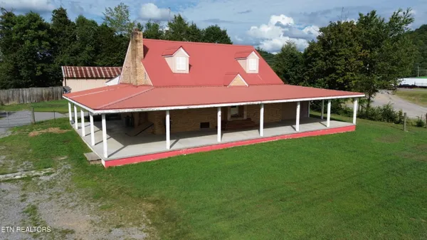 $650,000 | 2215 Clinton Highway, Powell, TN 37849
