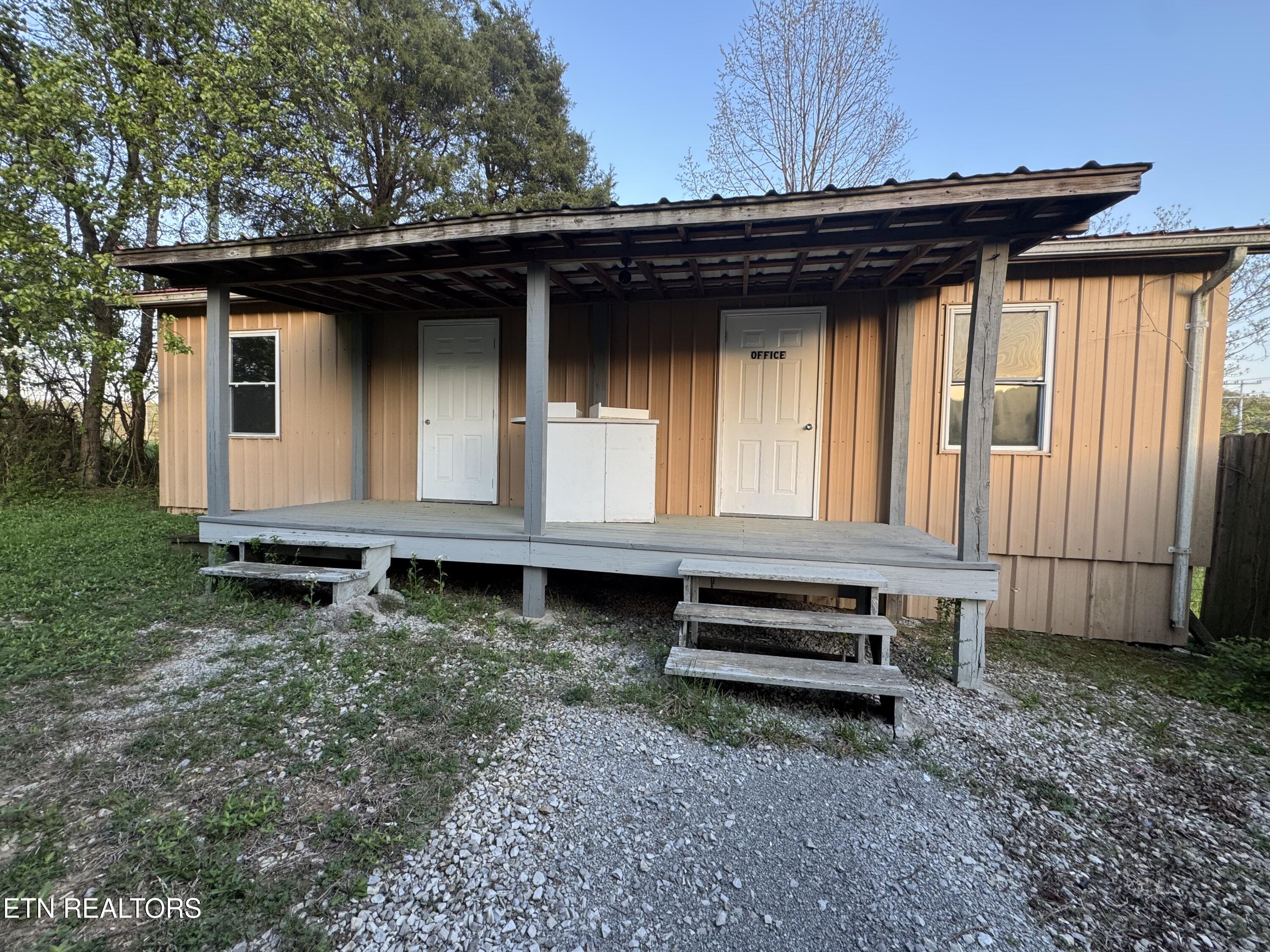 2215 Clinton Highway Powell, TN 37849 - Photo 41 of 49 IMG_5884