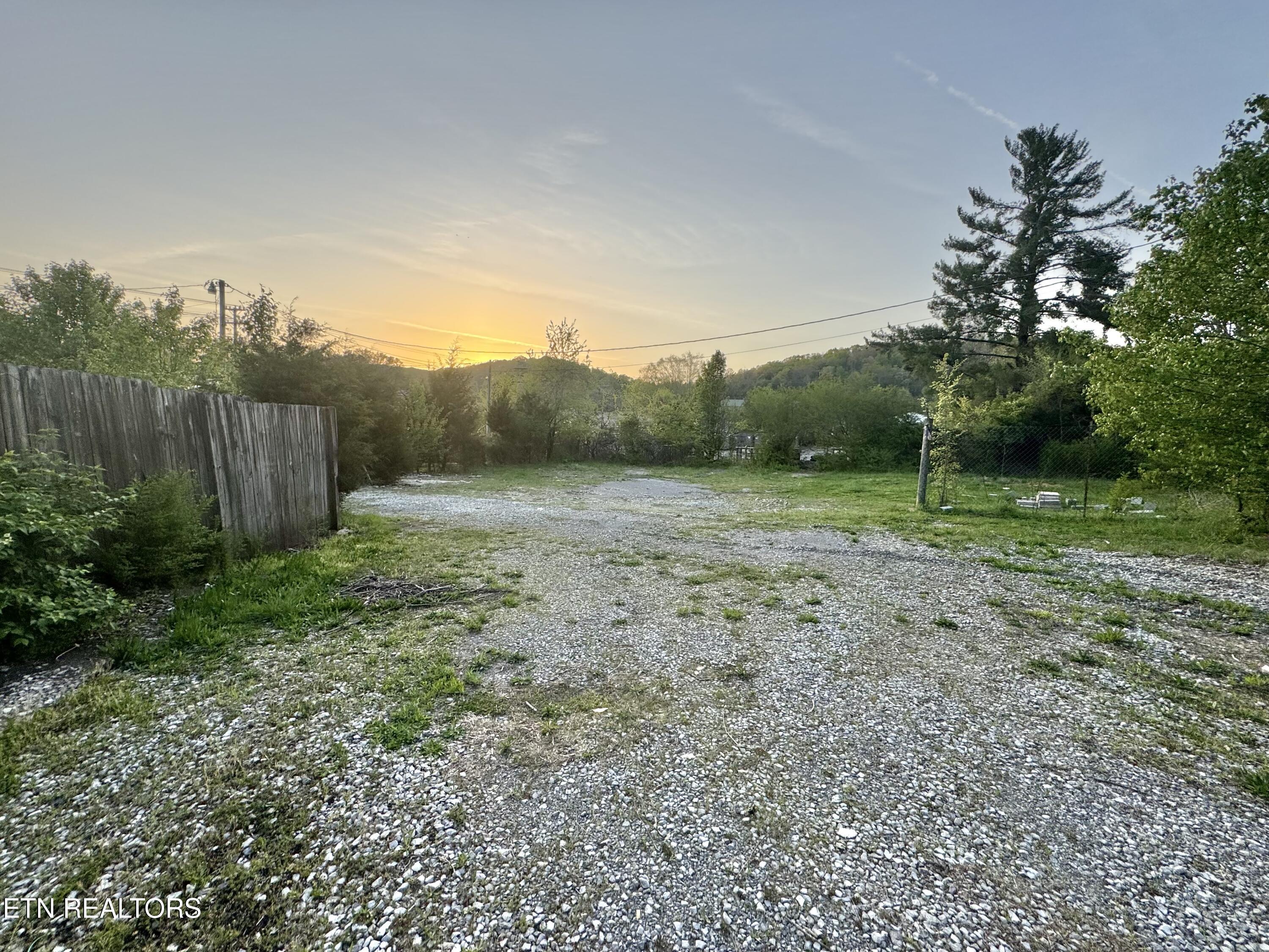 2215 Clinton Highway Powell, TN 37849 - Photo 49 of 49 IMG_5886