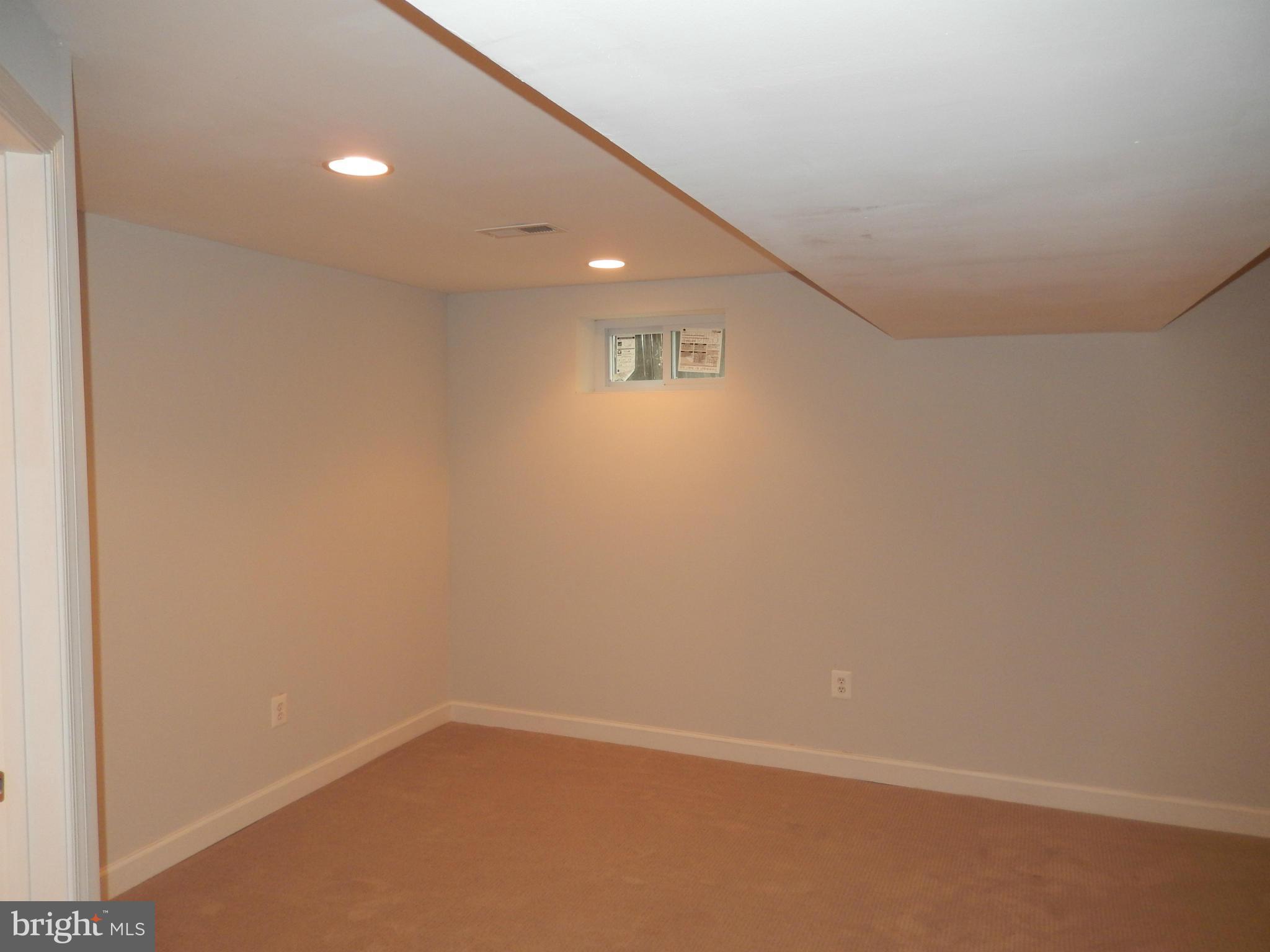 263 Whitaker Road Pasadena, MD 21122 - Photo 23 of 30 Basement