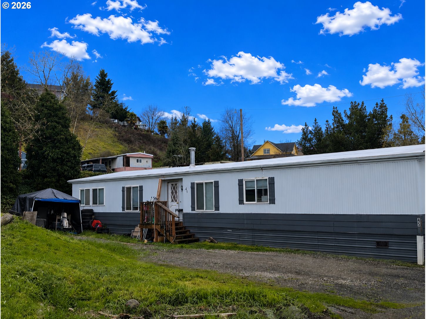 200 Emils Way, Unit 45 Roseburg, OR 97471 - Photo 2 of 25 Front Yard