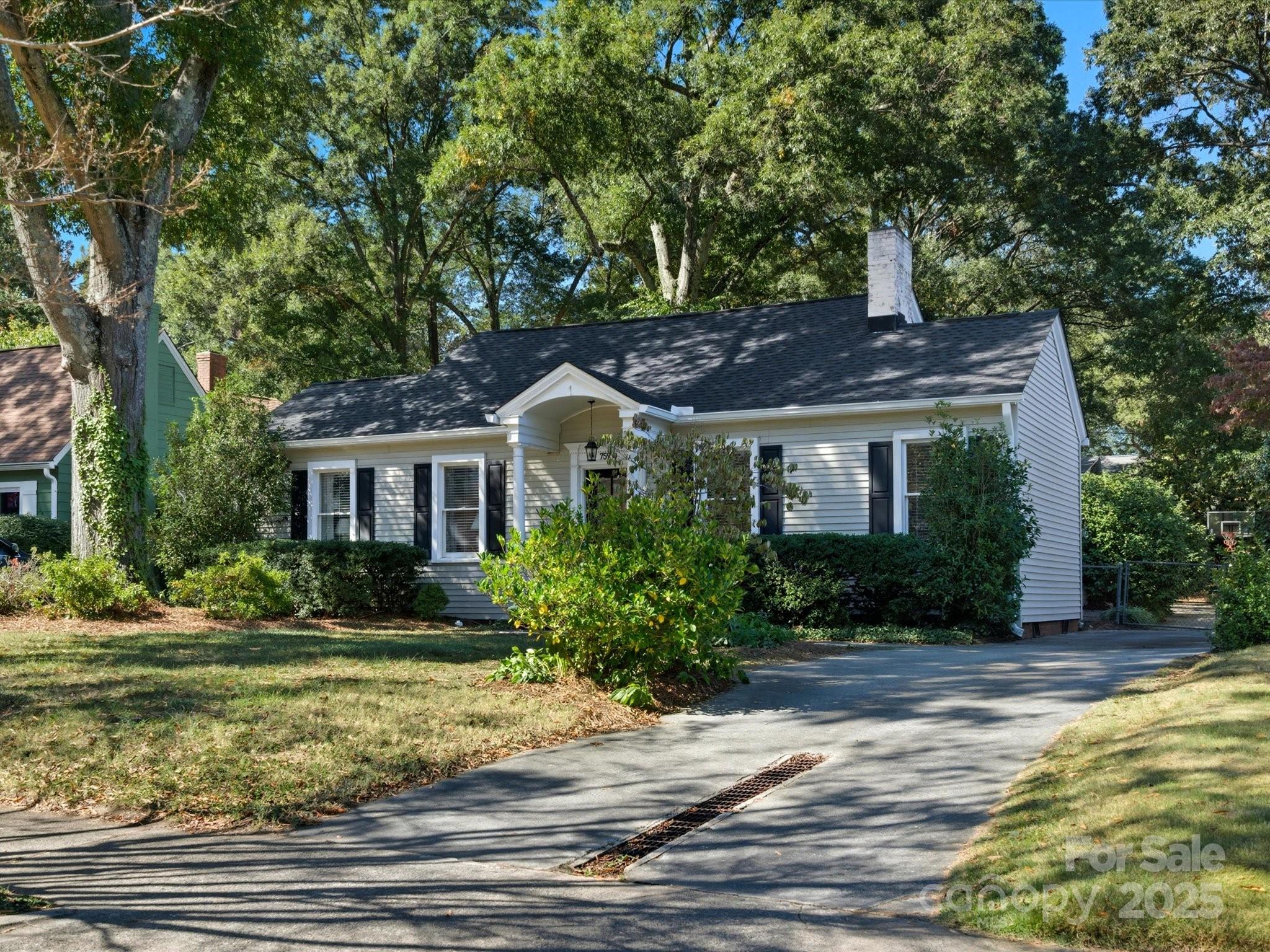759 Myrtle Drive Rock Hill, SC 29730 - Photo 2 of 47 a front view of a house with garden