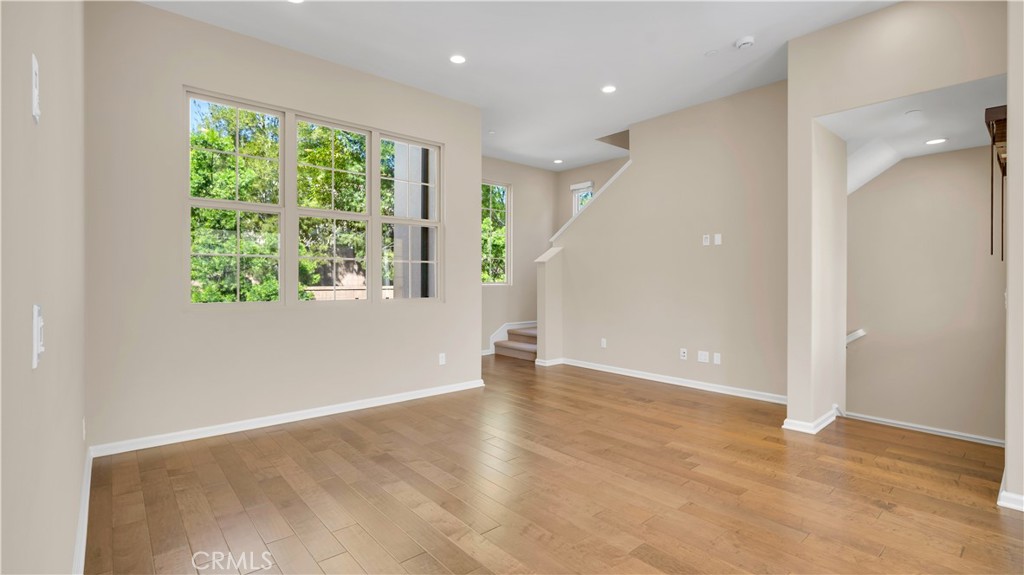 142 Firefly Irvine, CA 92618 - Photo 5 of 65 Living Room